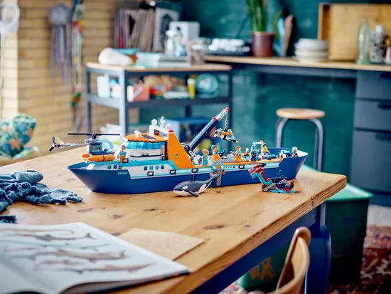 LEGO 60368 - Arktična raziskovalna ladja