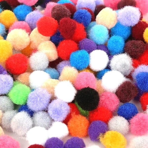 POM POM COFKI 2 cm, set 50 kosov 11174